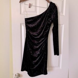 Honey and Rosie Cocktail dress. Black w/Multi Color Sparkles. One Shoulder.